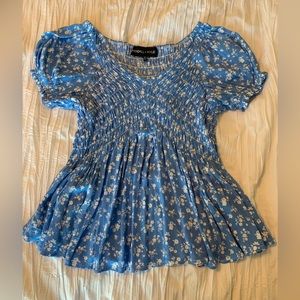 Kendall and Kylie women’s top